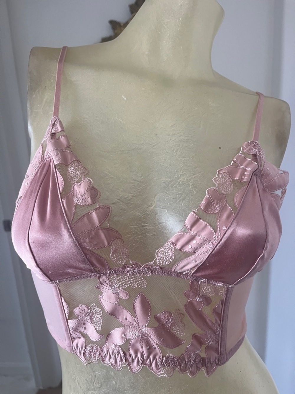 Very Sexy Victoria’s Secret Dusty Rose Bralette